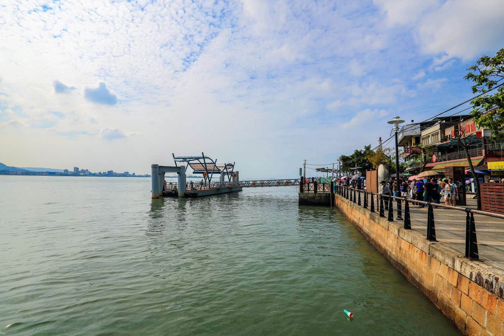 Tamsui Old Street Entrance