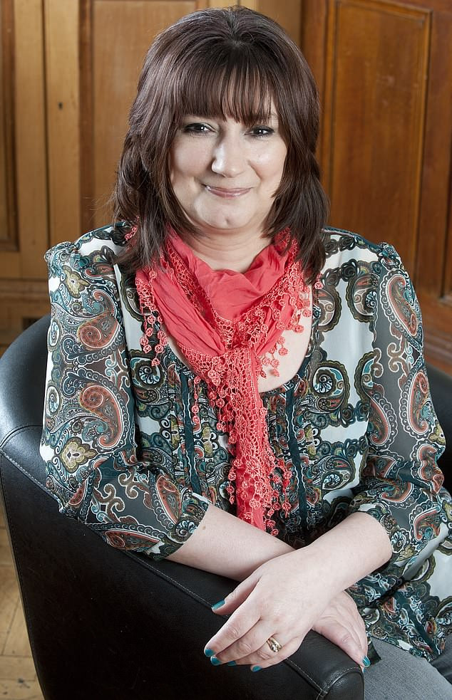 Sarah Streeter describes herself as fortunate to have been raised in the peaceful countryside of rural Sussex