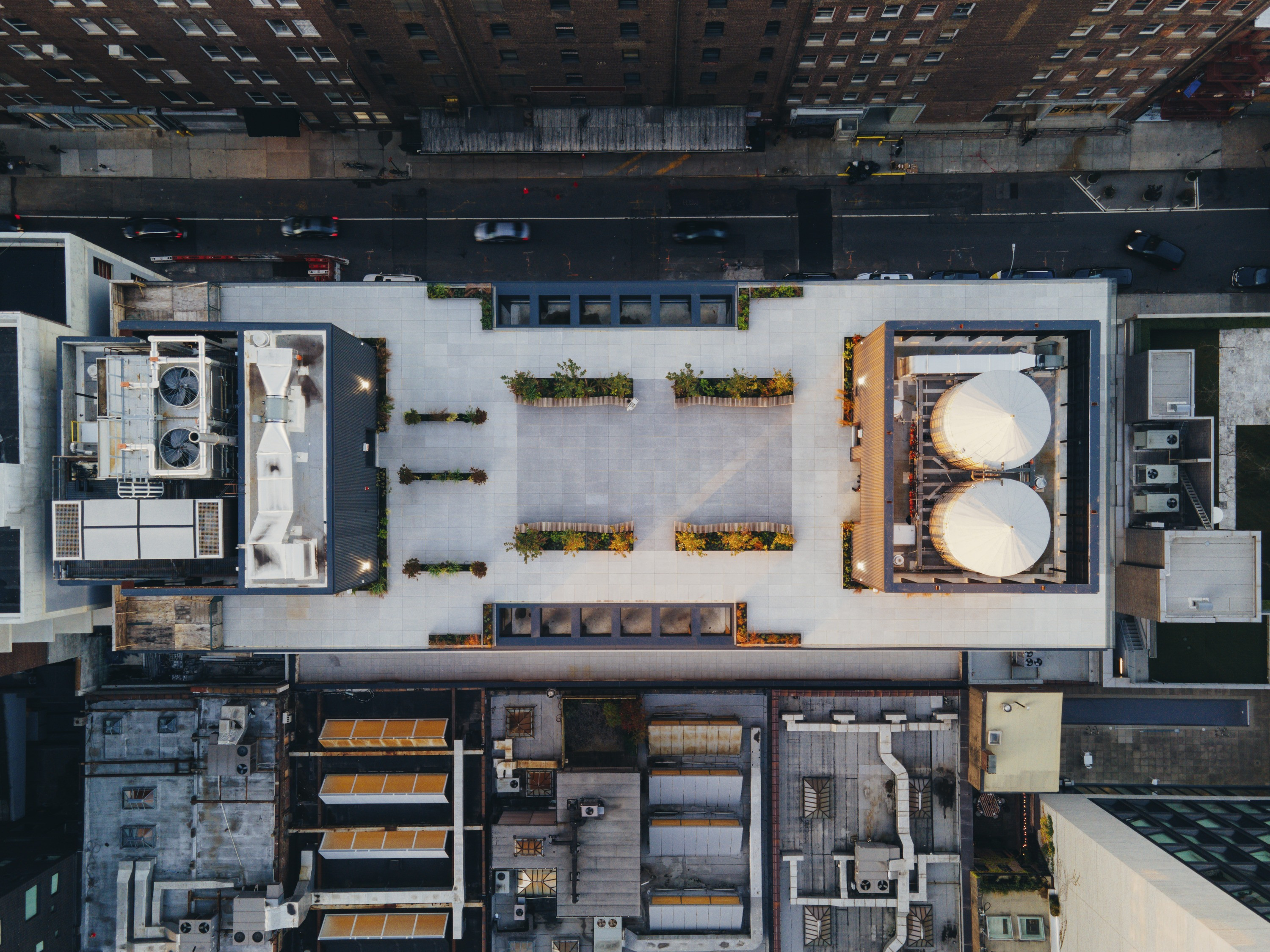 Full building perspective of 520 West 20th Street in New York, showcasing the harmonious blend of the historic warehouse and contemporary addition.