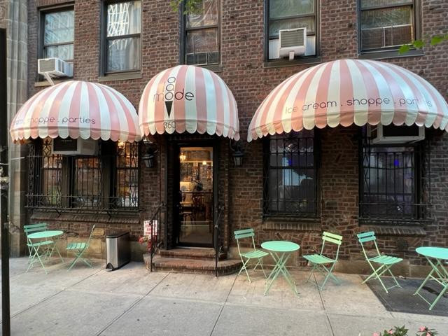 A La Mode Ice Cream Shop on East 55th Street