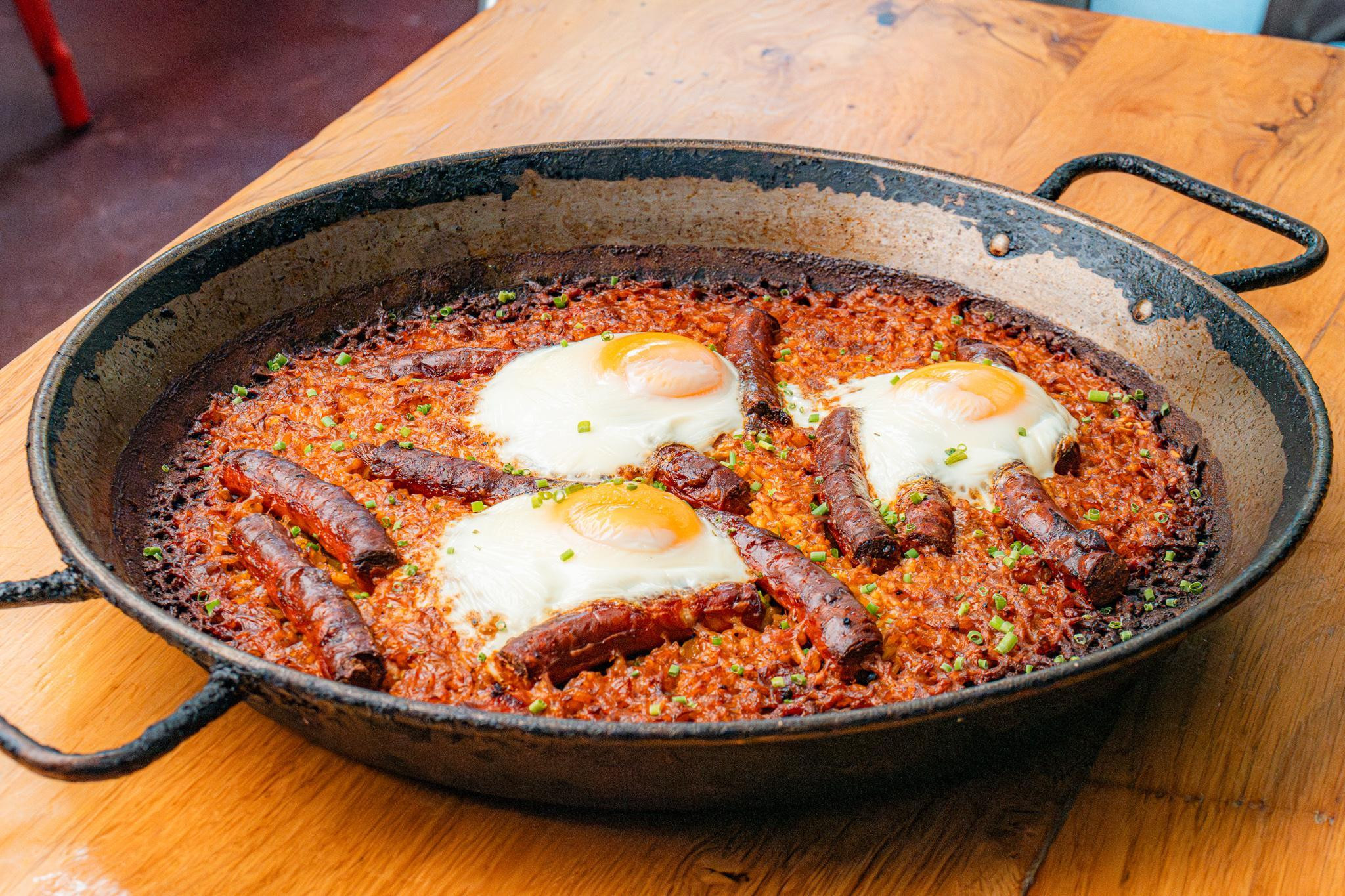Arroz con Huevos Brunch Paella