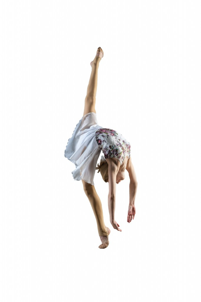 Natalie demonstrating Layout technique at Miller Street Dance Academy