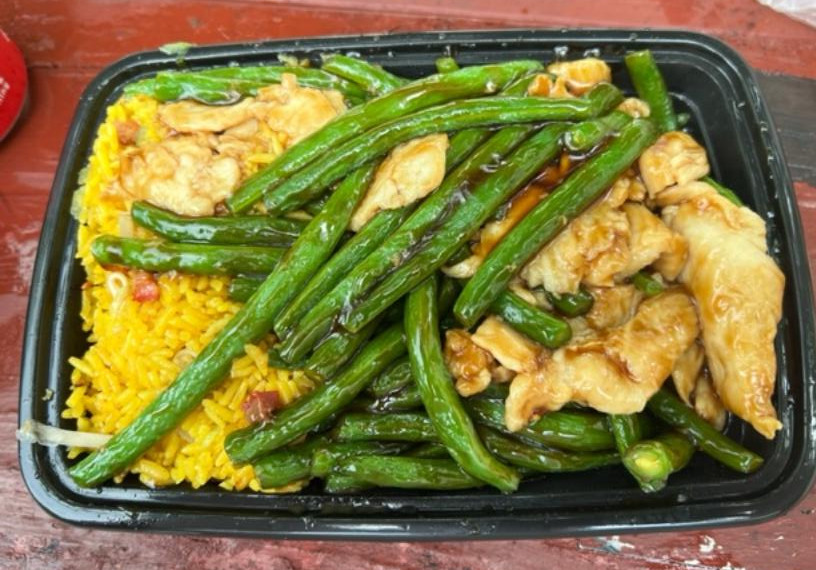 Chicken and String Beans at Go Noodle