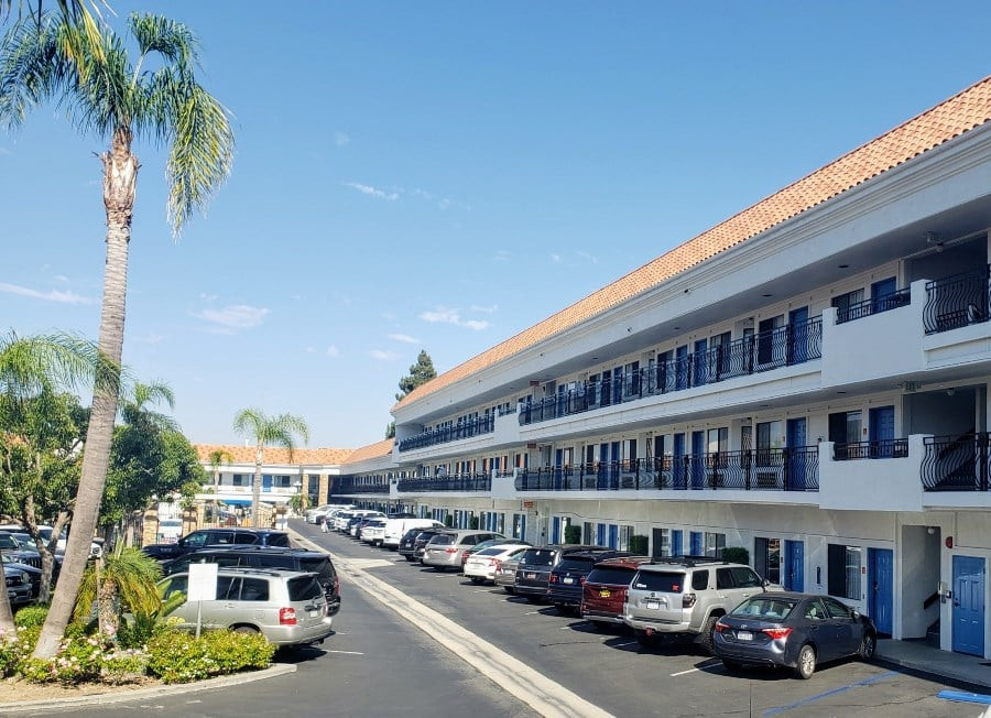 Tropicana Inn &amp; Suites motel-style layout