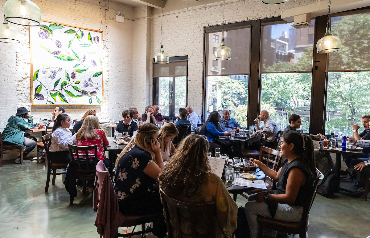 Fairway Market 74th Street Cafe dining area, showcasing a welcoming and bright atmosphere for Upper West Side diners.