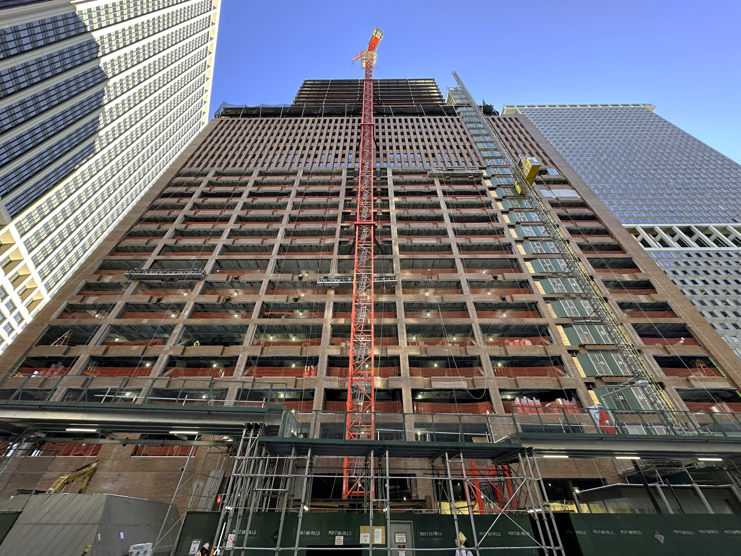 Close-up on the newly constructed top floors of 25 Water Street, ready for residential use in the Financial District.