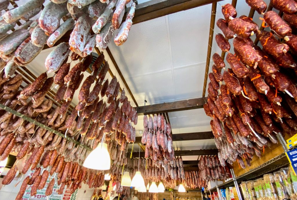 Italian Food Lovers Guide to Bronx