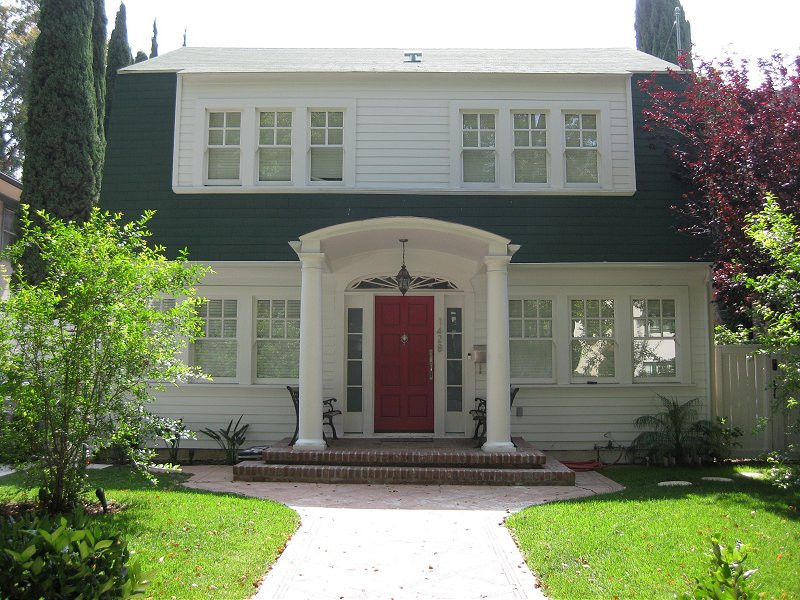 Nancy Thompson's House from A Nightmare on Elm Street, showcasing its recognizable facade and unchanged colors.