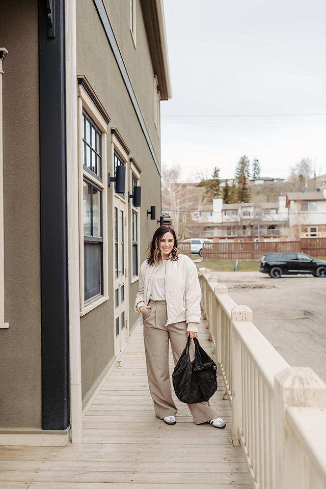 Another angle of the monochromatic taupe street style outfit highlighting the overall silhouette