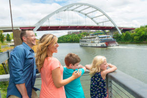 nashville riverfront park cumberland river