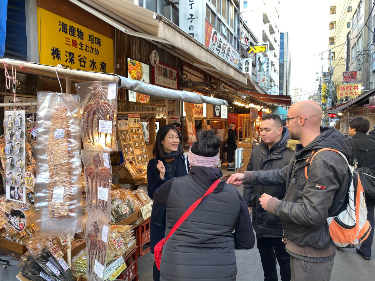 Tamagoyaki being freshly prepared at Tsukiji Fish Market in Tokyo.